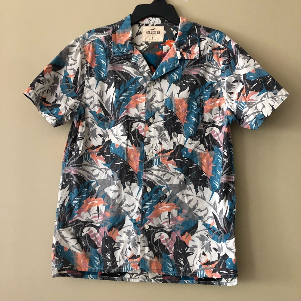 Hollister Tropical Button Up